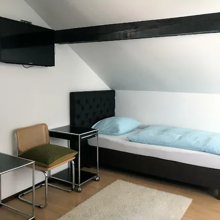 Muscher Bahnhof Panzió