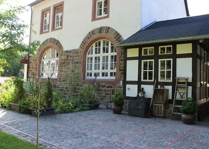 Muscher Bahnhof * بلانكينهييم