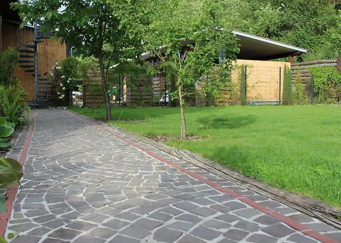 Muscher Bahnhof * بلانكينهييم