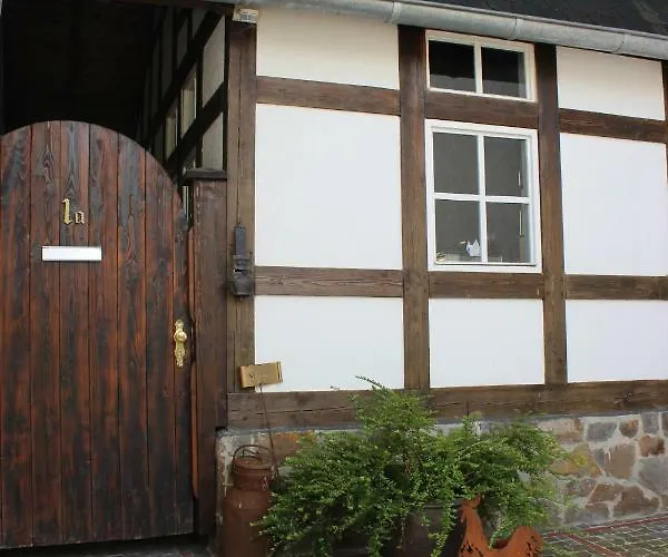 فندق مبيت وإفطار Muscher Bahnhof بلانكينهييم